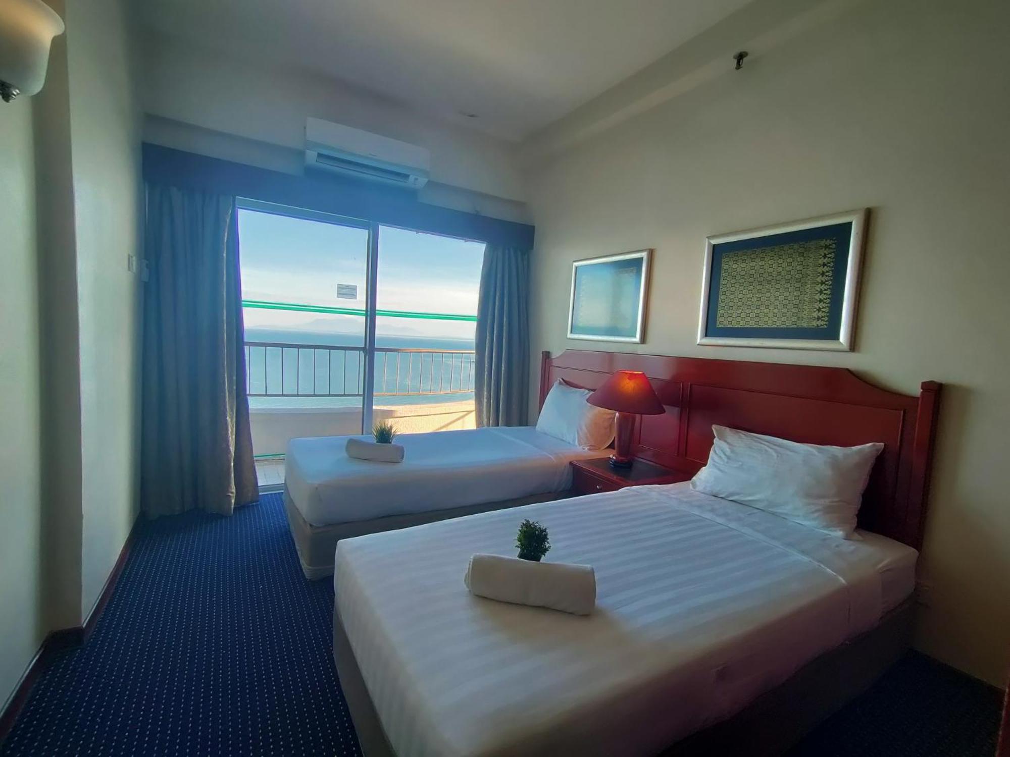 Rainbow Paradise At Tanjung Bungah タンジュンブンガ エクステリア 写真